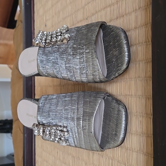 Stuart Weitzman gold lame (lah may) slides w/ rhinestone fringe - Picture 1 of 4